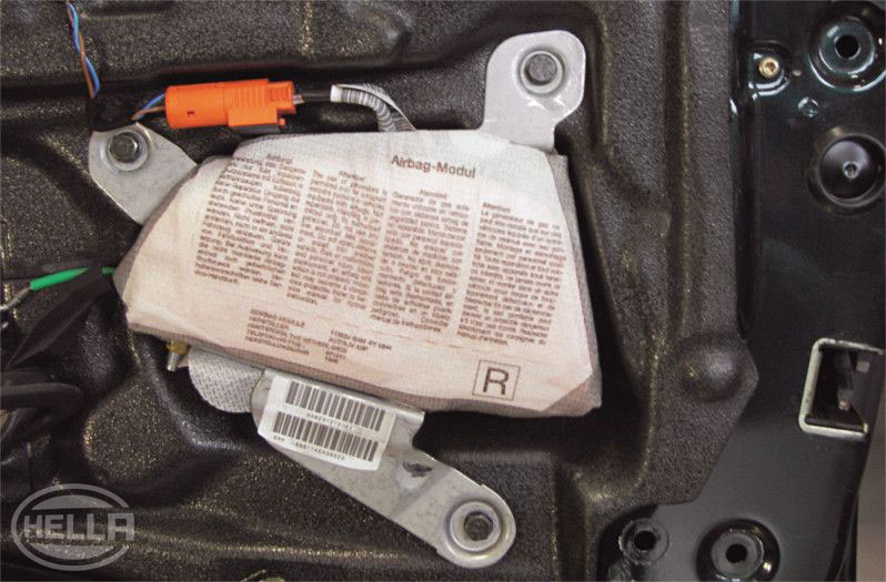Voyant airbag - N95 résistance trop élevée : Problèmes Electriques ou  Electroniques - Forum Volkswagen Golf IV