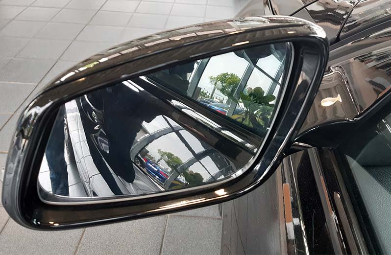 Miroir rétroviseur avec LED et télécommande pour voiture