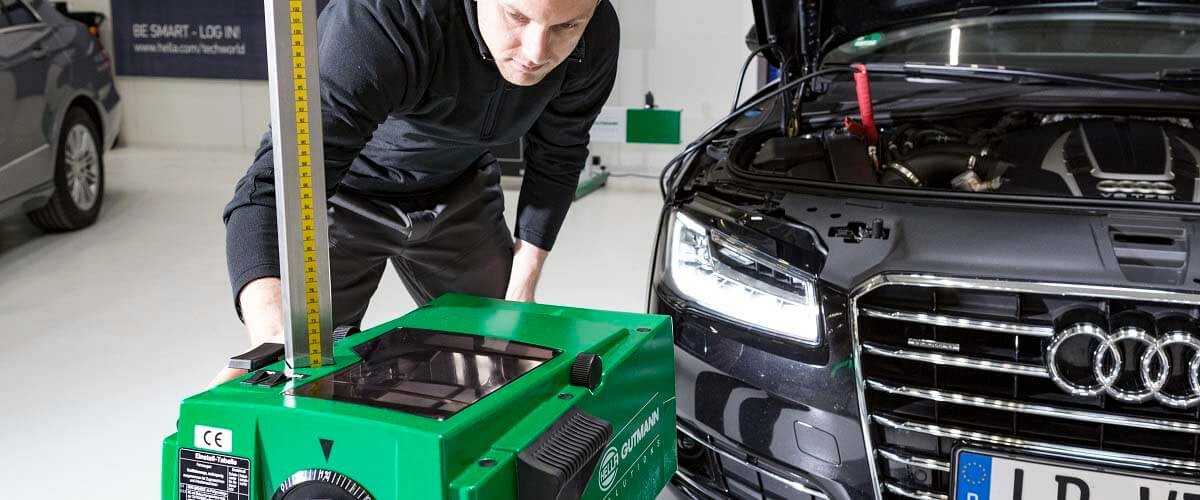 Lamp setting on an Audi A8 4.0i TFSI Quattro