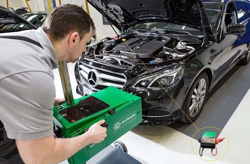 Lamp setting on the Mercedes E-Class: Positioning the SEG in alignment to the lamp