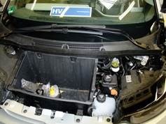 bi_d_airco_bmw_i3_klimaanlge_serviceanschluesse004