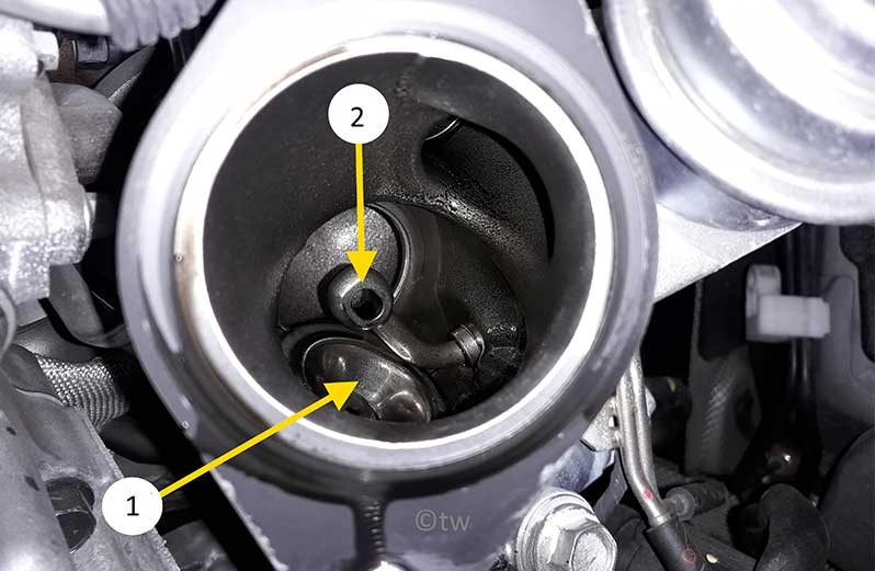 P0299 Mazda - Vehicle goes into limp-home mode and exhibits poor acceleration behaviour: Flap detaches from lever