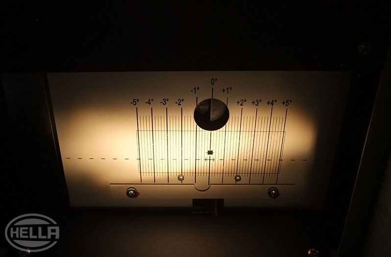 Analoges Scheinwerfereinstellgerät - Fernlicht rechts